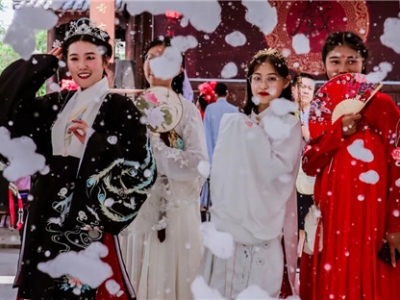 朱仙鎮啟封故園:大批漢服小姐姐向你走來(lái)
